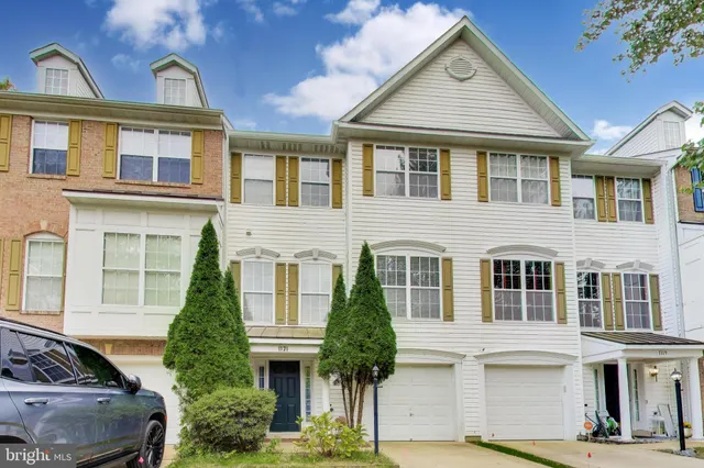 a front view of a residential houses