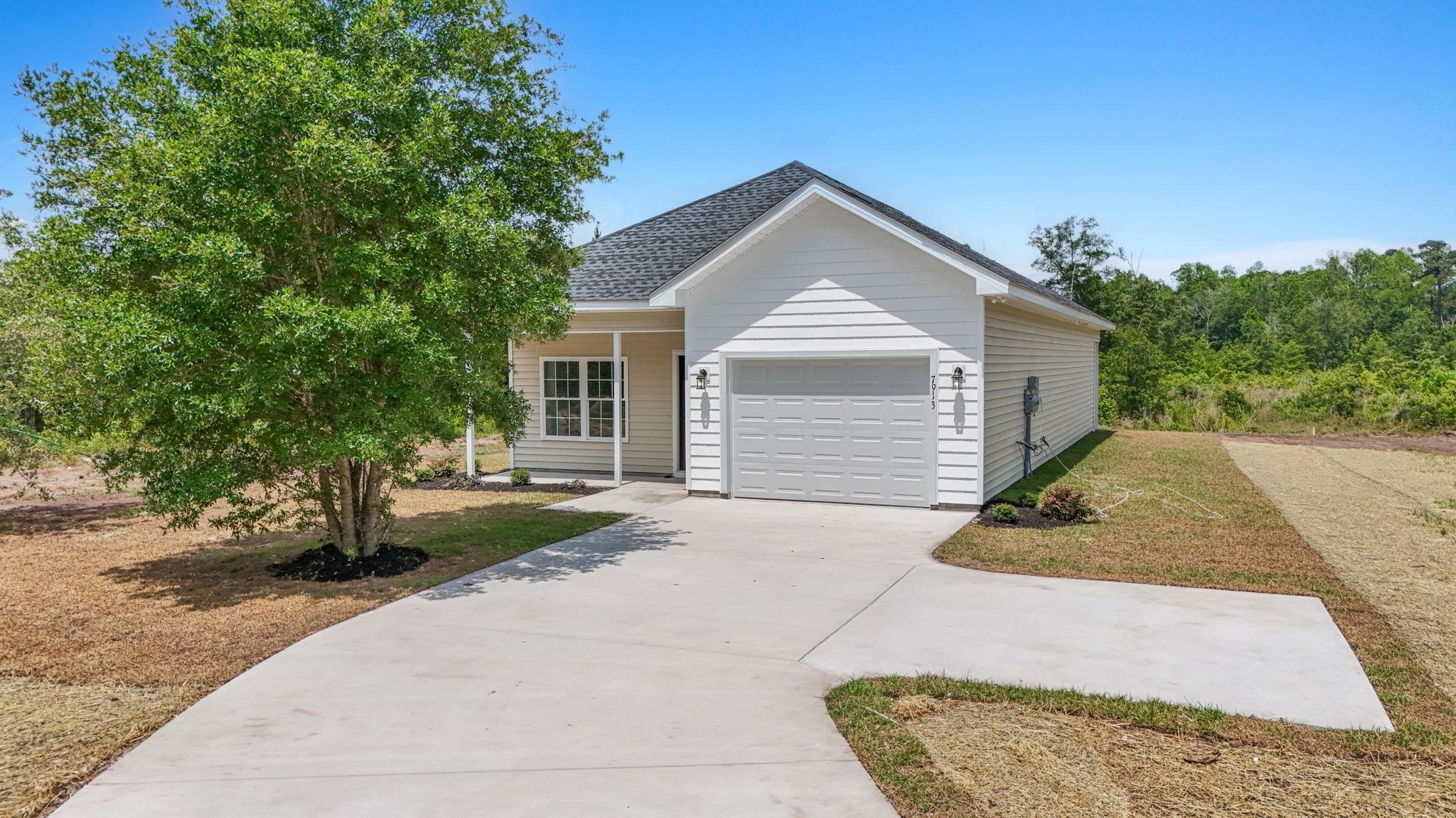 642 Goretown Loop Loris, SC 29569 - Photo 2 of 28