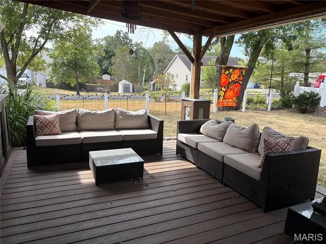 $475,000 | 11 South Meadow Drive, O'Fallon, MO 63366