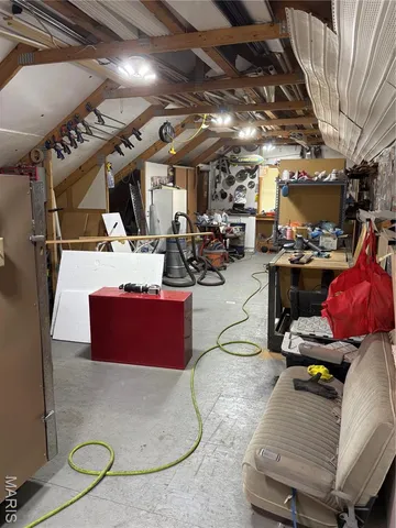 $475,000 | 11 South Meadow Drive, O'Fallon, MO 63366