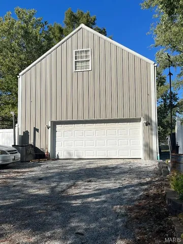 $475,000 | 11 South Meadow Drive, O'Fallon, MO 63366