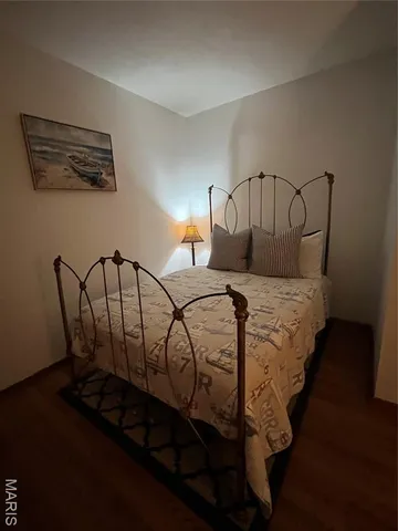 $475,000 | 11 South Meadow Drive, O'Fallon, MO 63366