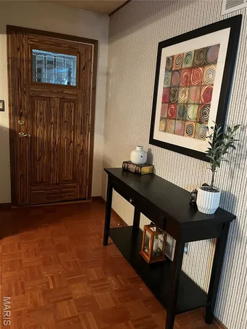 $475,000 | 11 South Meadow Drive, O'Fallon, MO 63366