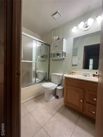 $475,000 | 11 South Meadow Drive, O'Fallon, MO 63366