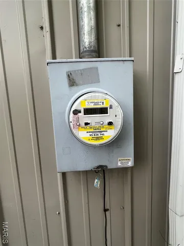 $475,000 | 11 South Meadow Drive, O'Fallon, MO 63366