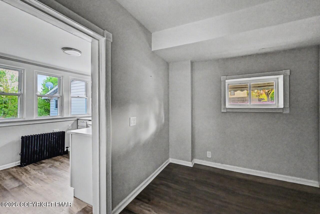 432 Edwards Court Scranton, PA 18504 - Photo 19 of 34 a view of an empty room and window