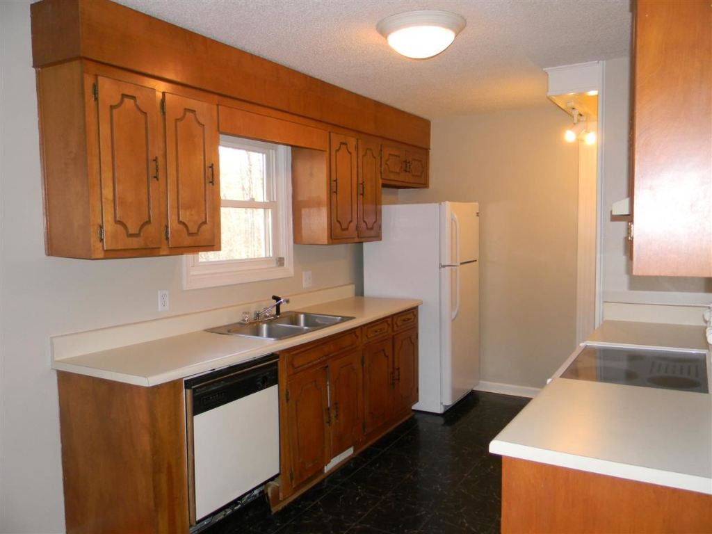 277 Horseshoe Road Central, SC 29630 - Photo 4 of 15