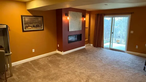 $447,999 | 9936 Tioga Court, Pinckney, MI 48169