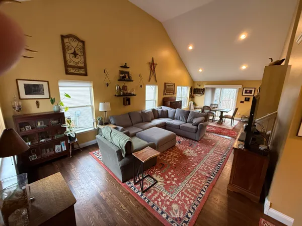 $447,999 | 9936 Tioga Court, Pinckney, MI 48169