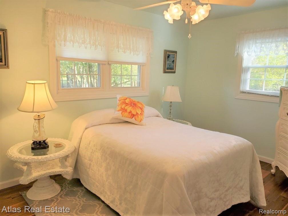 9386 Washburn Road Goodrich, MI 48438 - Photo 25 of 35 bedroom 2.jpg
