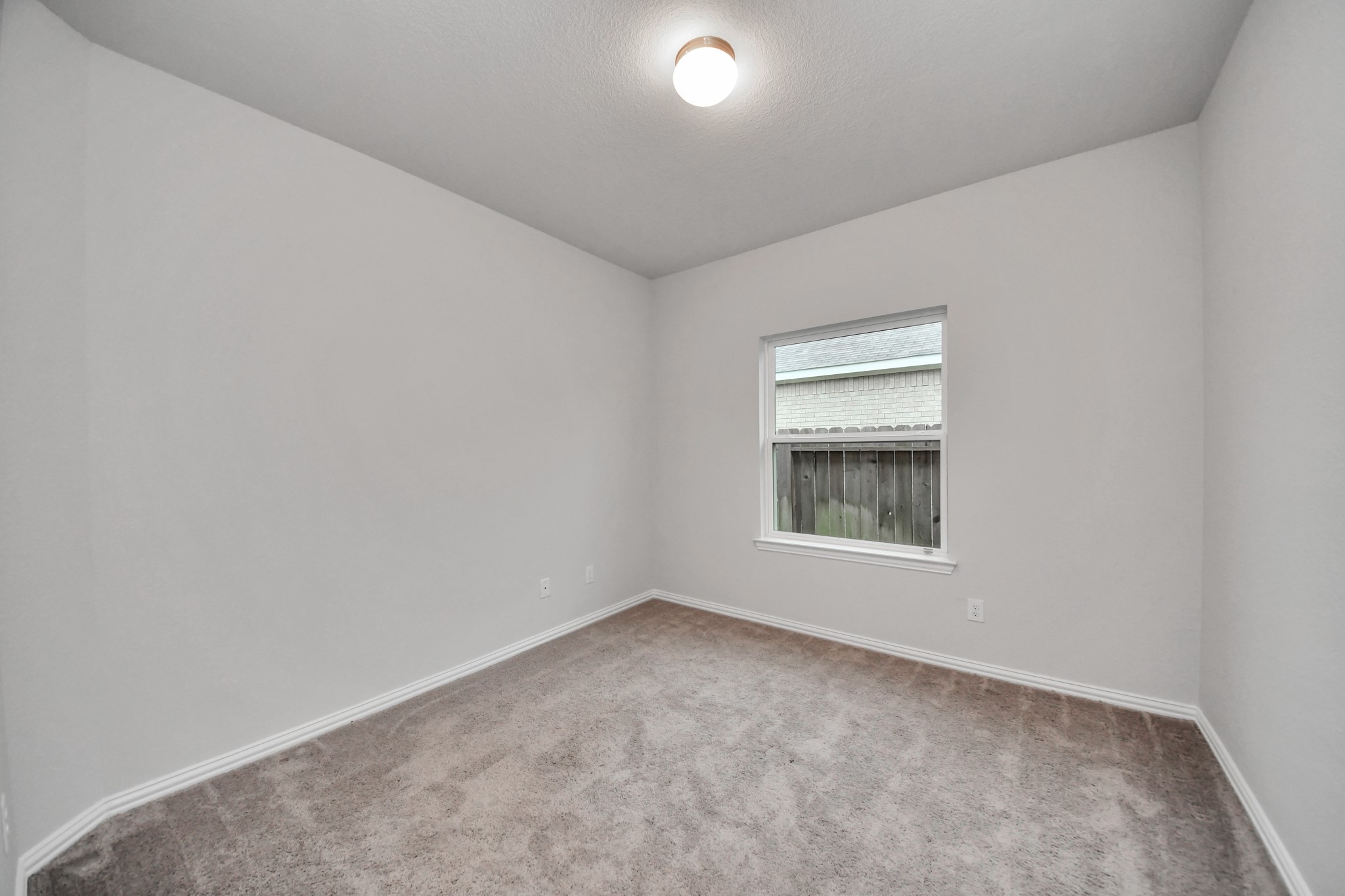 101 Bayou Bend Angleton, TX 77515 - Photo 16 of 25 Bedroom 2