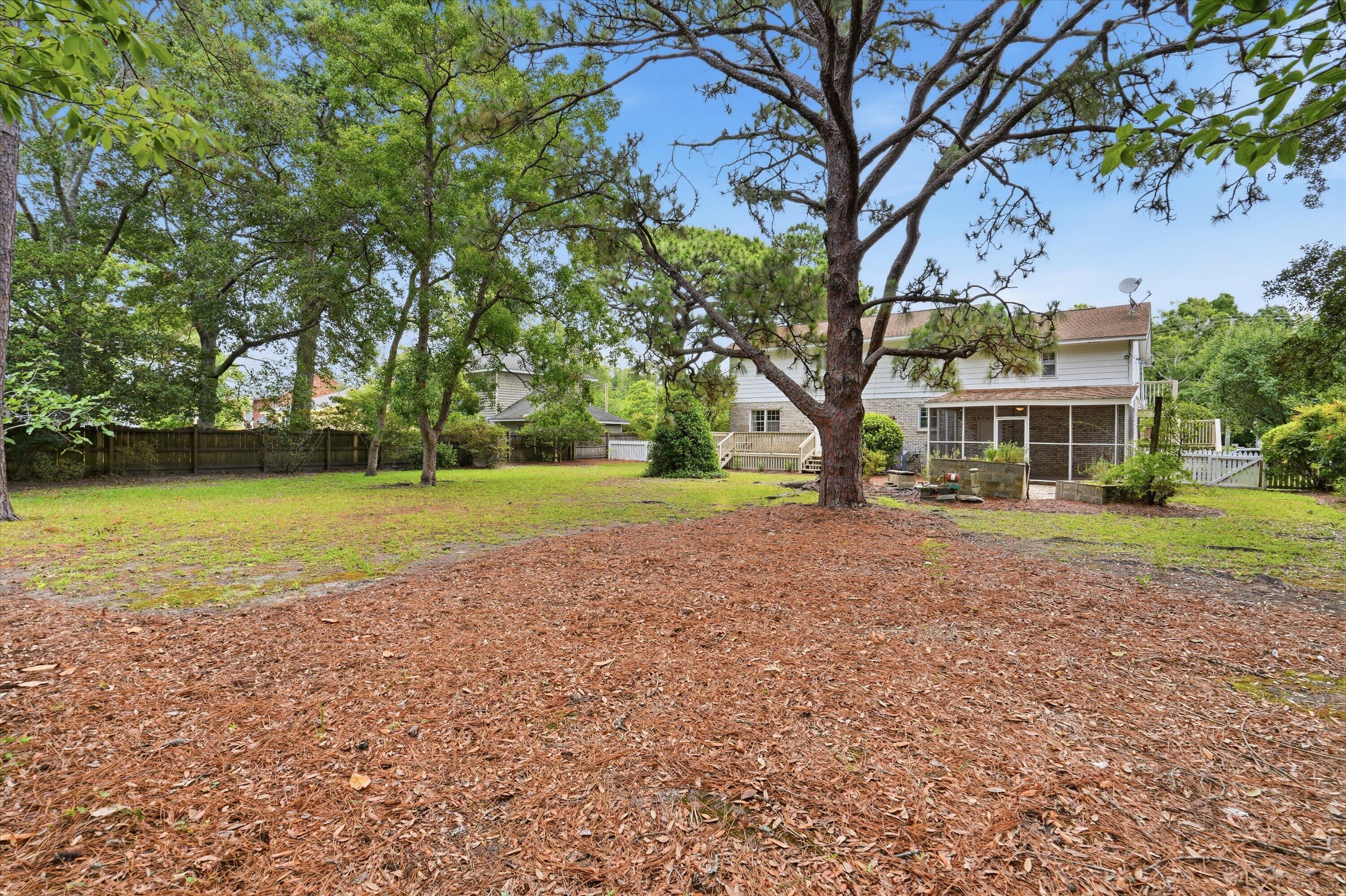 932 Tall Pine Road Mount Pleasant, SC 29464 - Photo 27 of 32