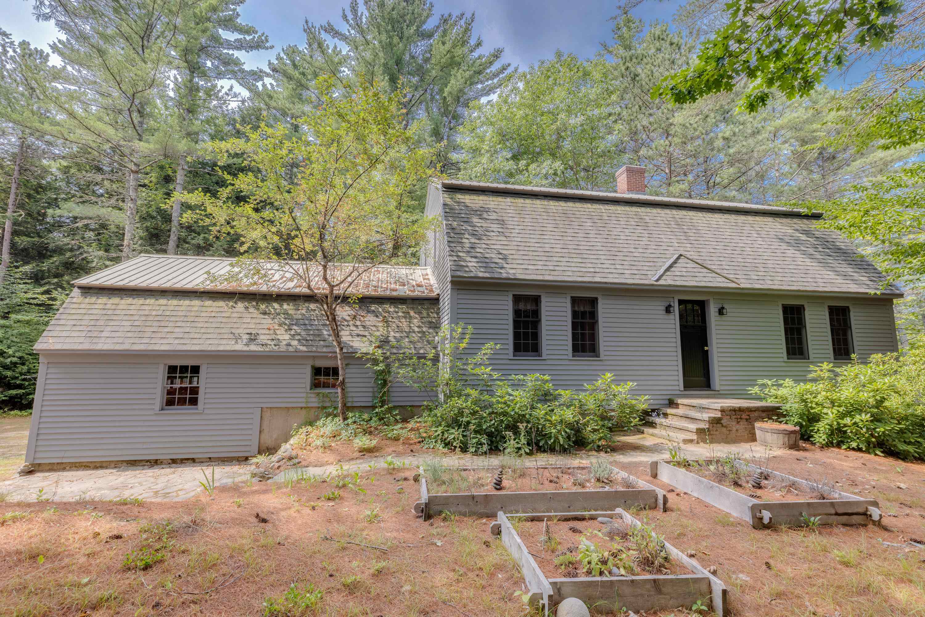 40 Prospect Ridge Road Holderness, NH 03245 - Photo 2 of 46