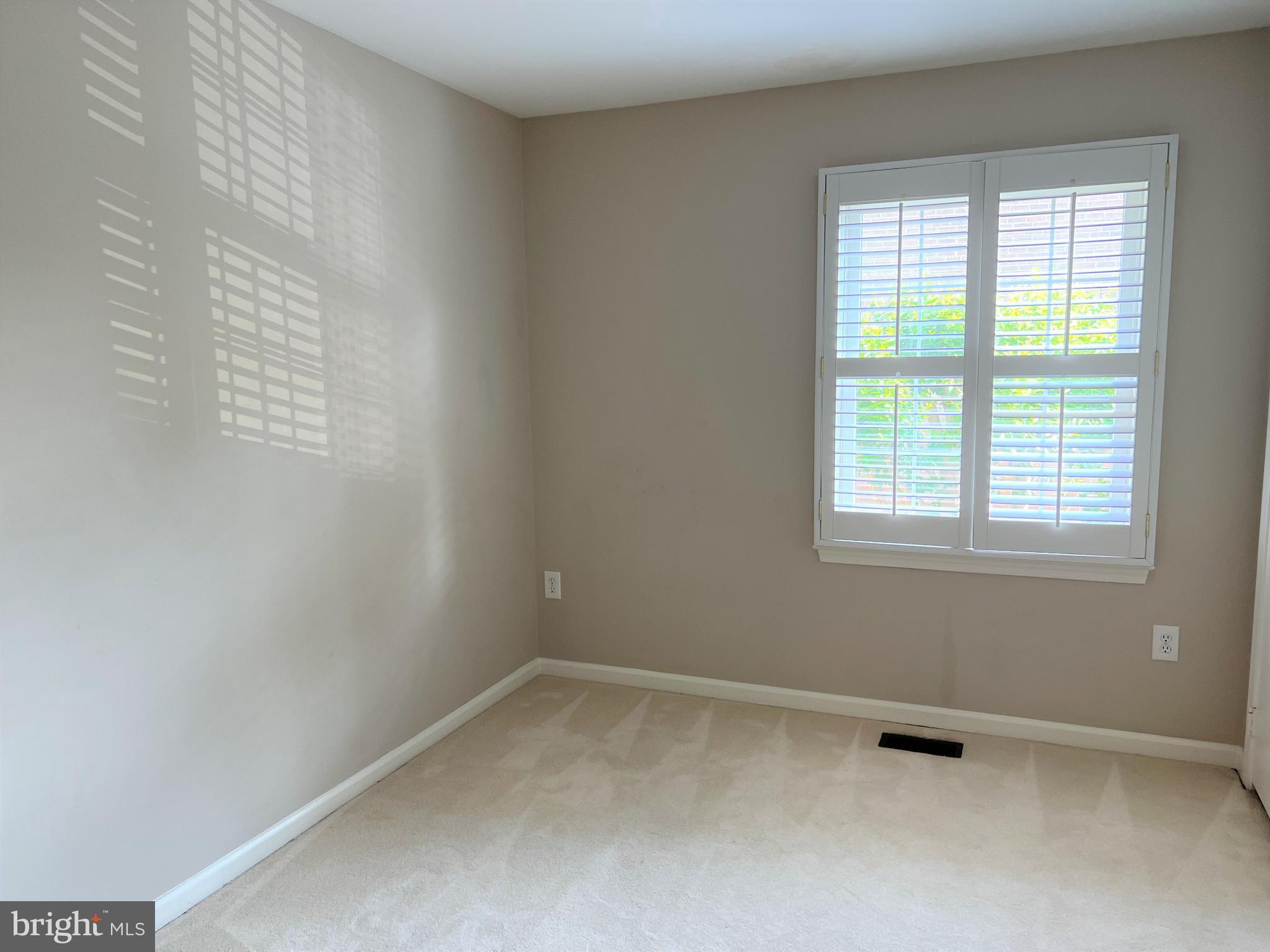 10783 Brewer House Road Rockville, MD 20852 - Photo 18 of 25 Bedroom 3