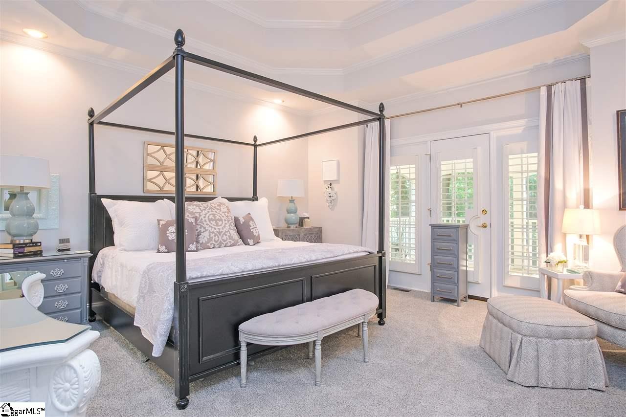 205 English Oak Road Simpsonville, SC 29681 - Photo 13 of 36 Gallery Image 13