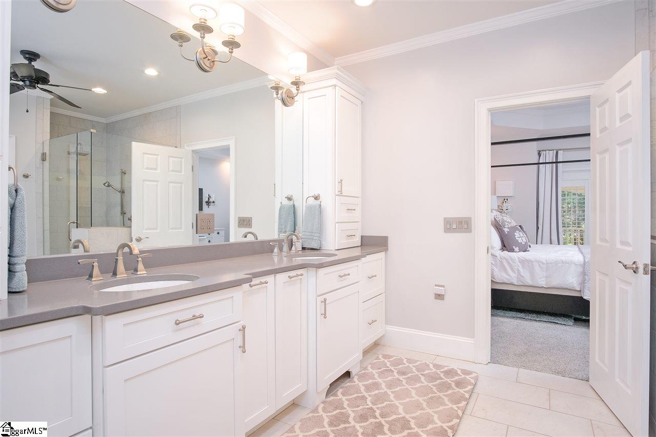 205 English Oak Road Simpsonville, SC 29681 - Photo 15 of 36 Gallery Image 15