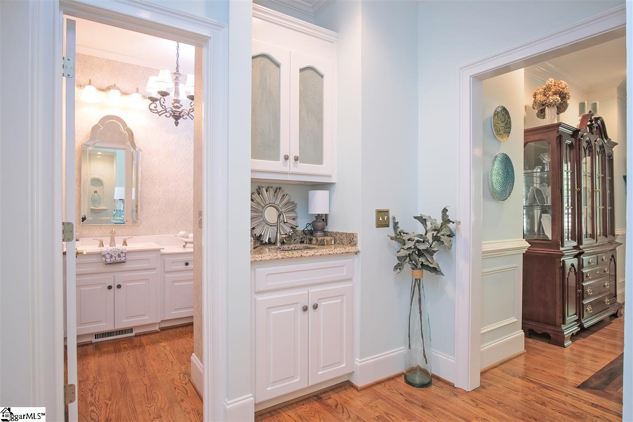 205 English Oak Road Simpsonville, SC 29681 - Photo 17 of 36 Gallery Image 17