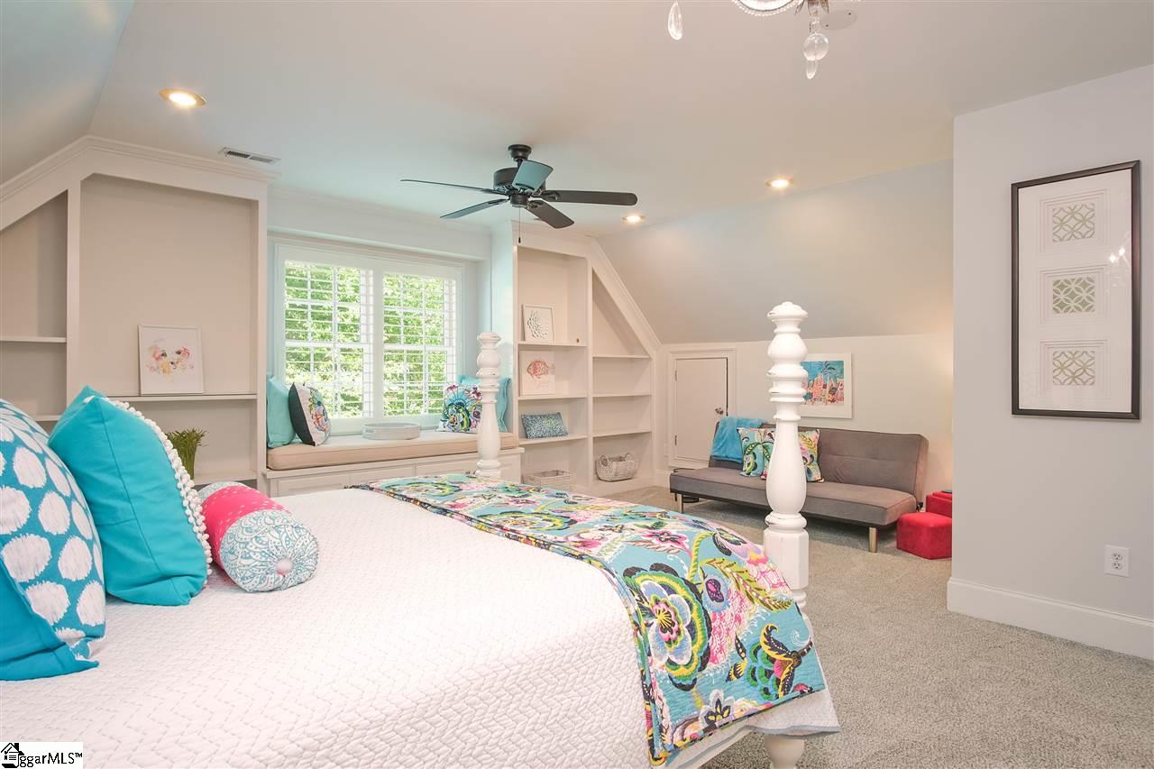205 English Oak Road Simpsonville, SC 29681 - Photo 19 of 36 Gallery Image 19