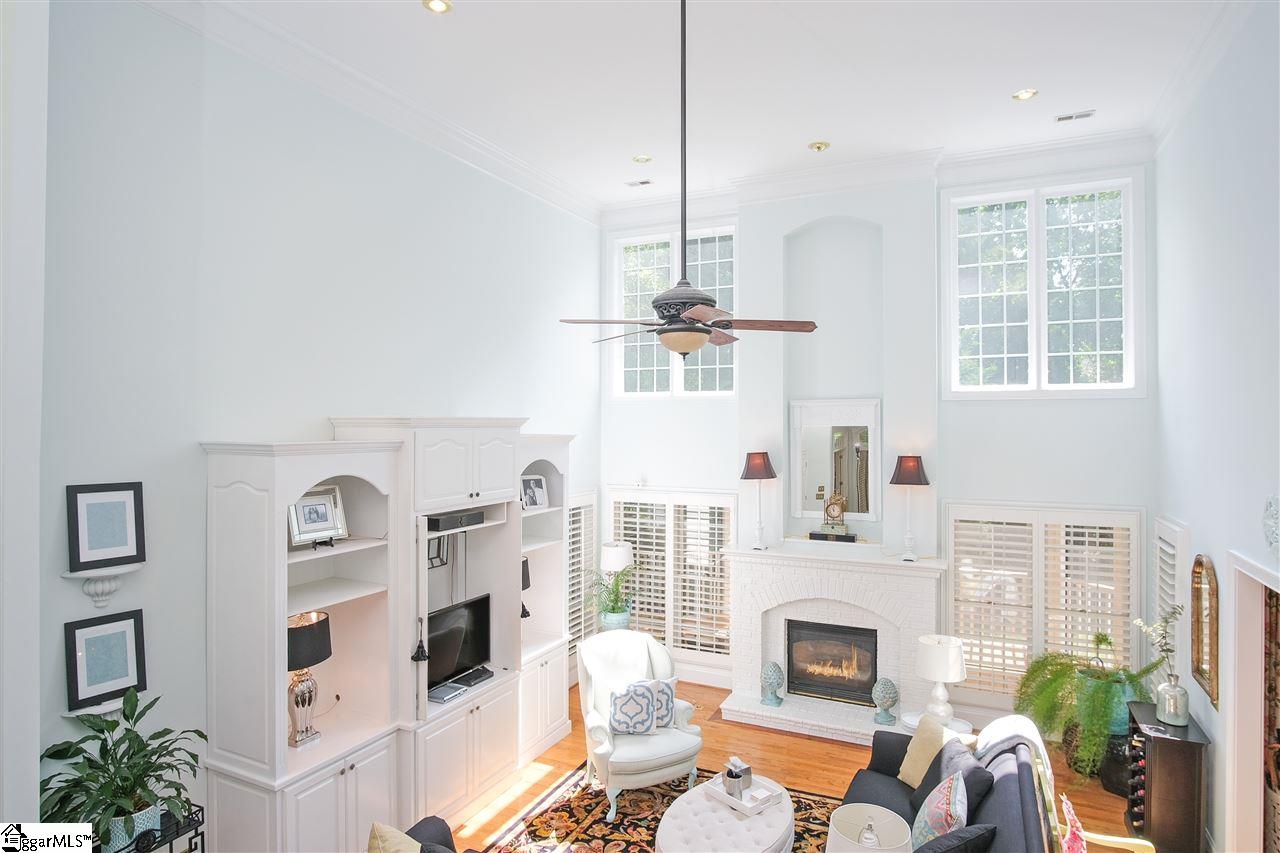 205 English Oak Road Simpsonville, SC 29681 - Photo 5 of 36 Gallery Image 5