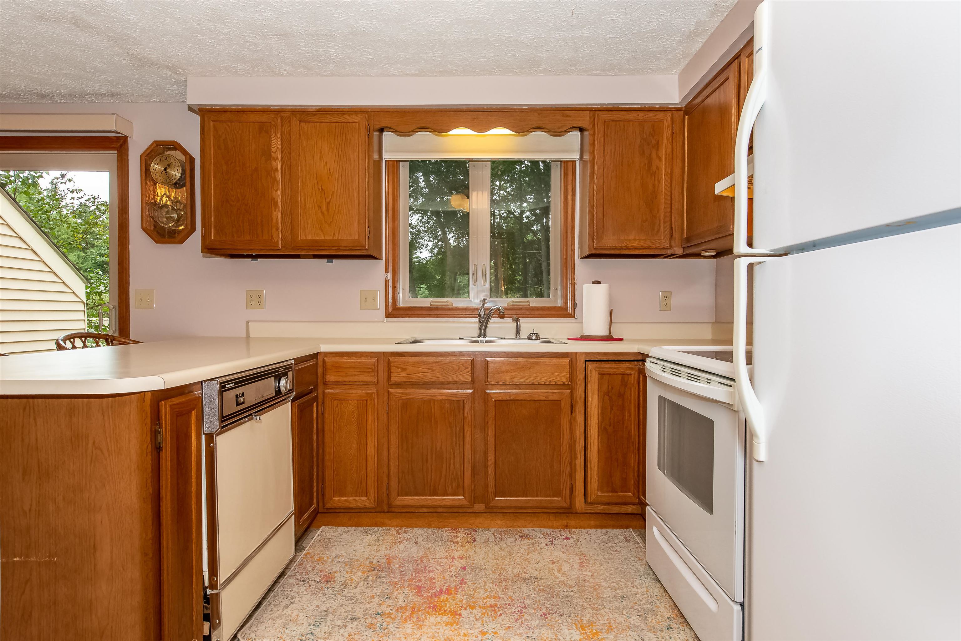 1555 Bodwell Road, Unit 29 Manchester, NH 03109 - Photo 14 of 39