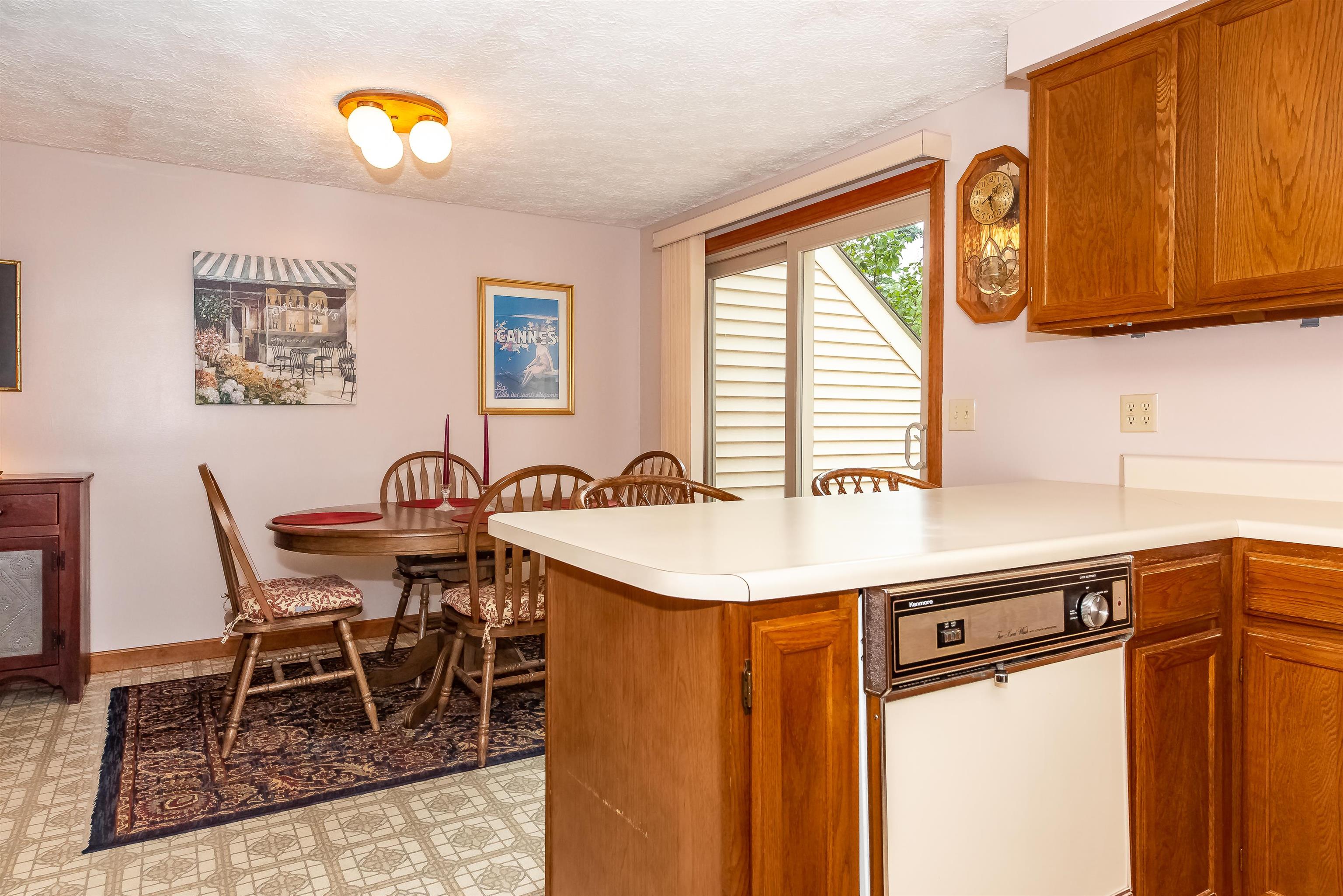 1555 Bodwell Road, Unit 29 Manchester, NH 03109 - Photo 15 of 39