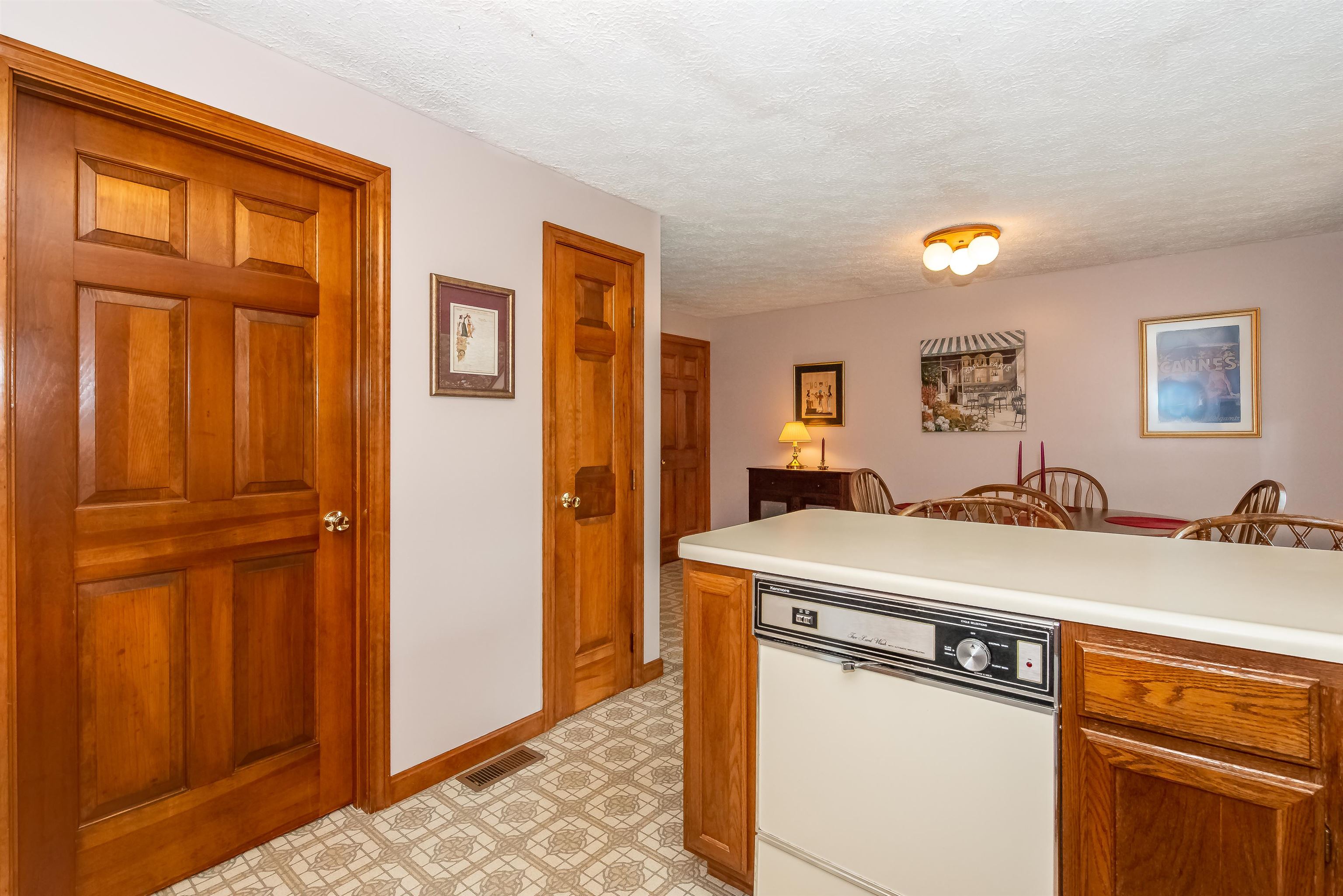 1555 Bodwell Road, Unit 29 Manchester, NH 03109 - Photo 16 of 39