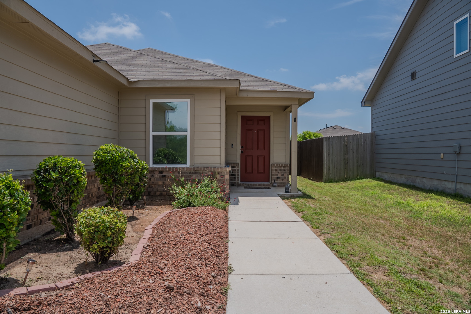 7022 Phoenix Path Converse, TX 78109 - Photo 4 of 29