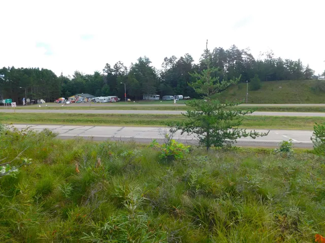 $40,000 | 144-xx South Snowberry Lane, Gordon, WI 54838