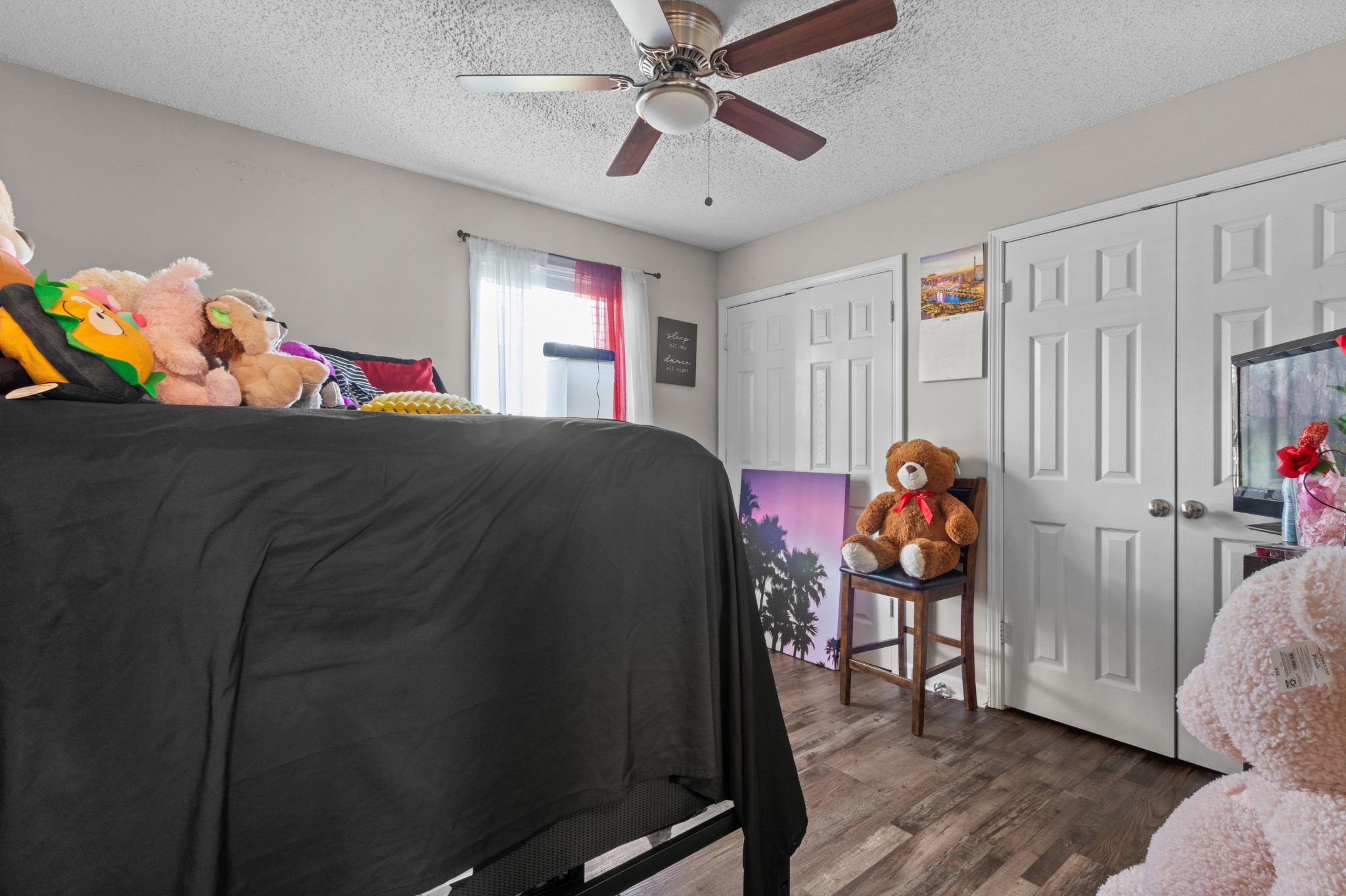 607 Avondale Road Oak Grove, KY 42262 - Photo 16 of 32 a bedroom with furniture and a window
