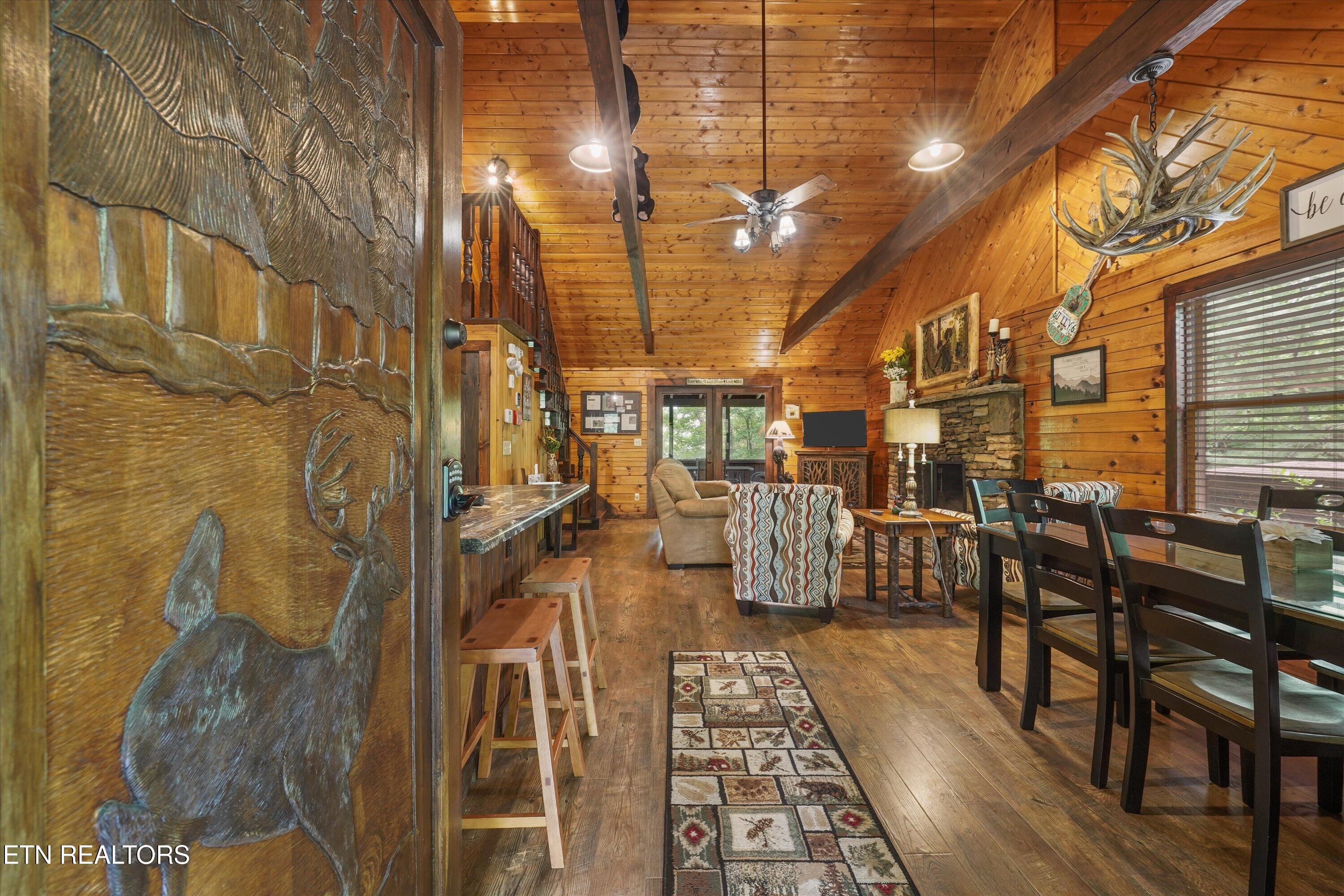 2308 Hidden Mountain Road Sevierville, TN 37876 - Photo 7 of 53 Front Entry
