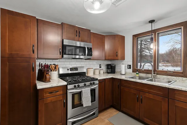 $350,000 | 5362 Bramschreiber Road, Little Suamico, WI 54141