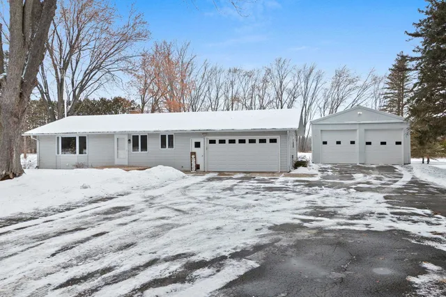 $350,000 | 5362 Bramschreiber Road, Little Suamico, WI 54141