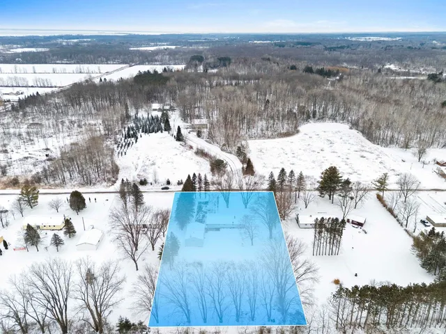 $350,000 | 5362 Bramschreiber Road, Little Suamico, WI 54141
