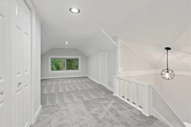 $425,000 | 4605 State Line Road, Kansas City, MO 64112