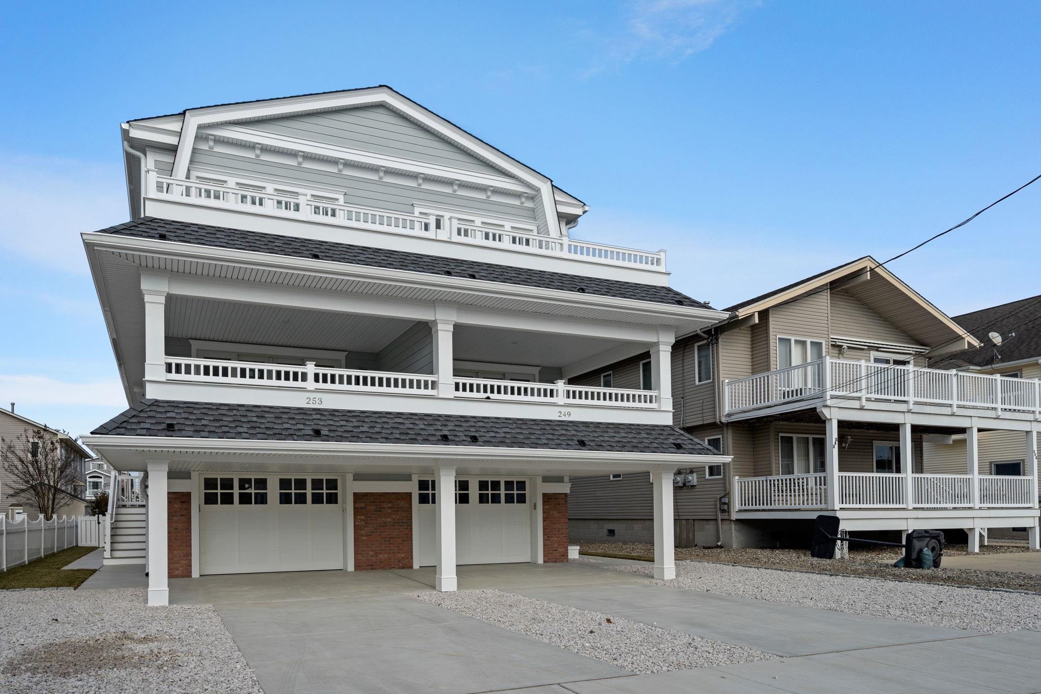 249 35th Street, Unit EAST SIDE Avalon, NJ 08202 - Photo 2 of 45 a view of a large building