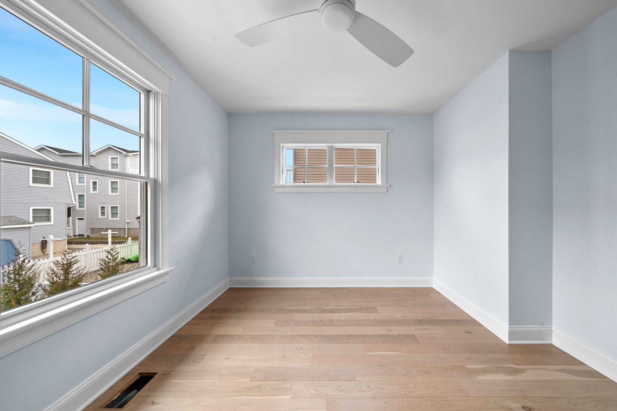 249 35th Street, Unit EAST SIDE Avalon, NJ 08202 - Photo 29 of 45 a view of a room with a large window