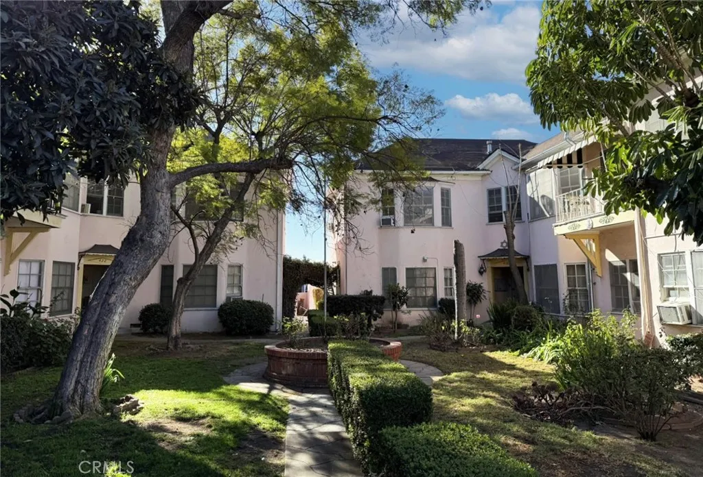 416 East Windsor Road Glendale, CA 91205 - Photo 4 of 10