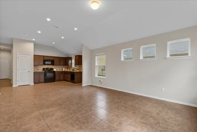 $267,000 | 123 Saranac Drive, Elgin, TX 78621