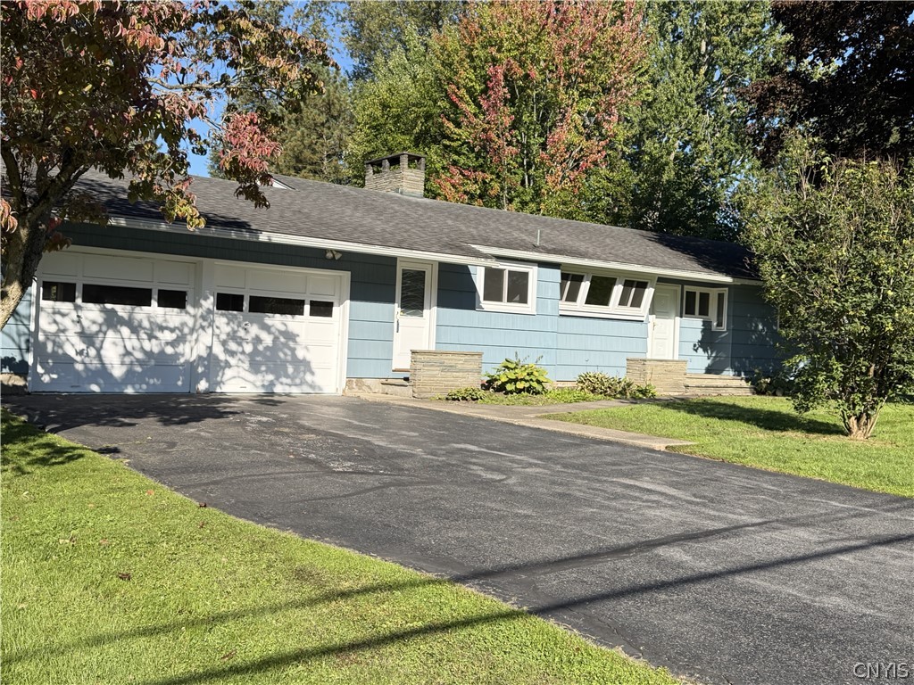 102 Woods Path Road Clay, NY 13090 - Photo 1 of 5 Gallery Image 1
