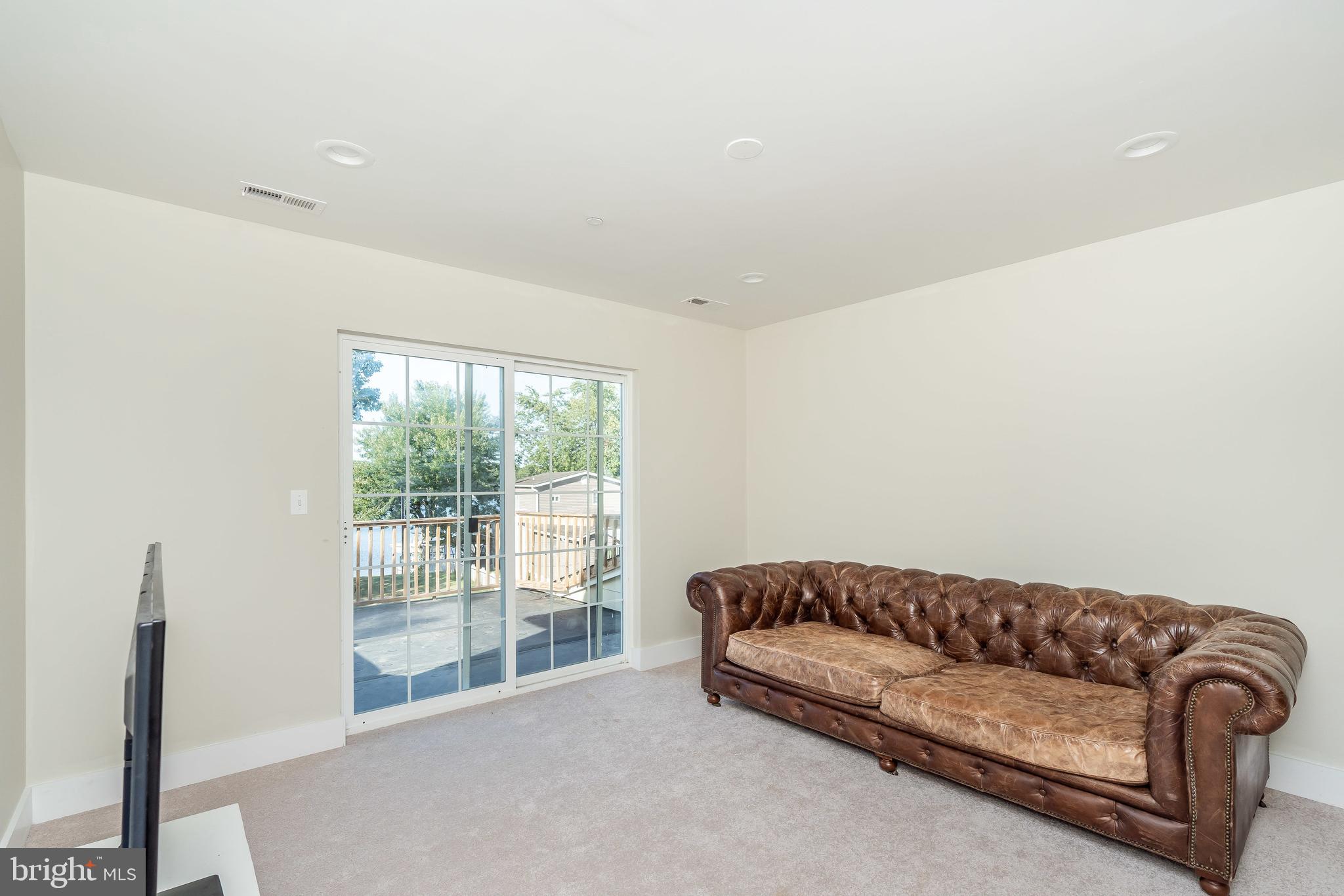 2028 Poplar Road Essex, MD 21221 - Photo 22 of 47