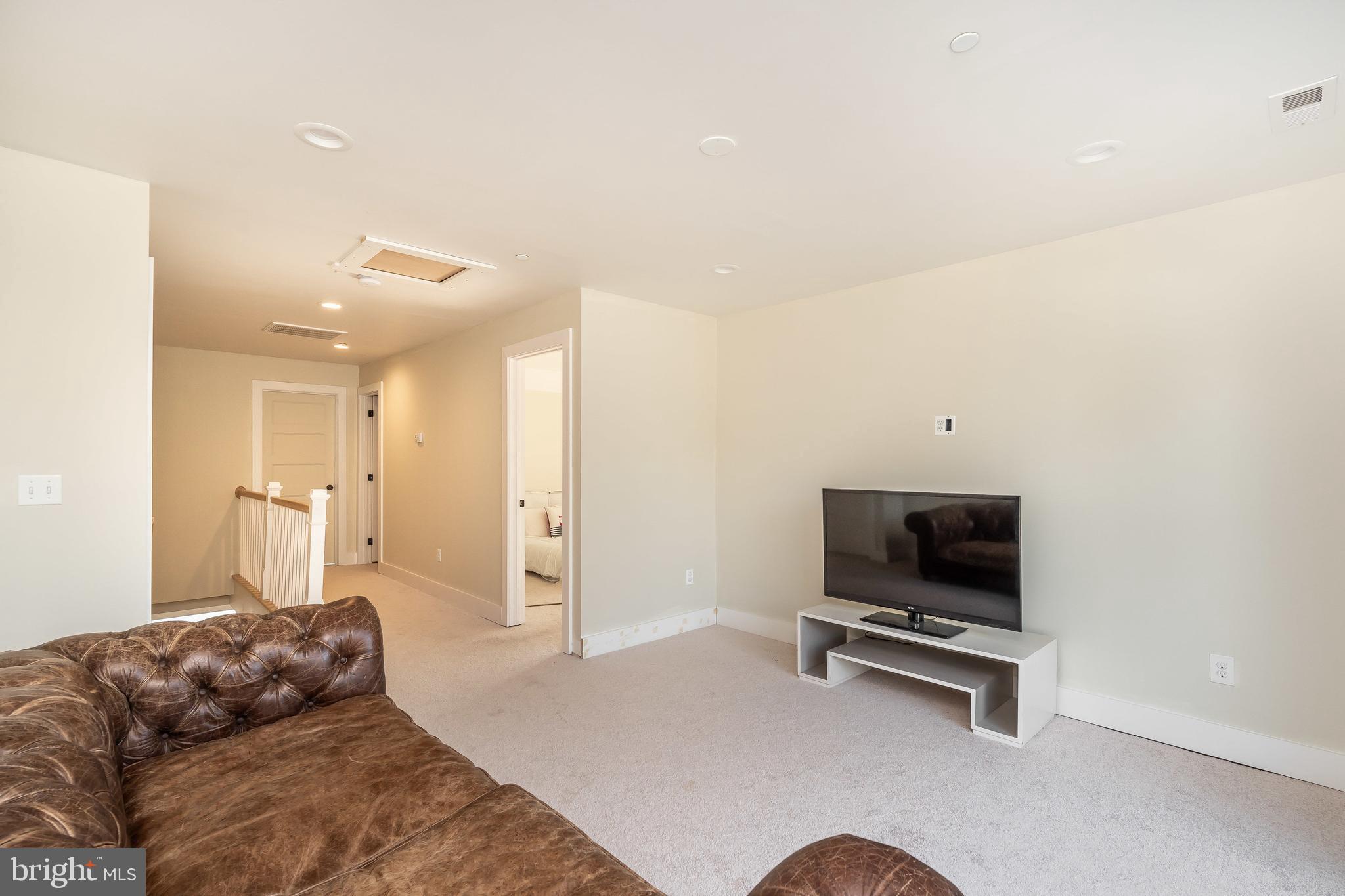 2028 Poplar Road Essex, MD 21221 - Photo 23 of 47