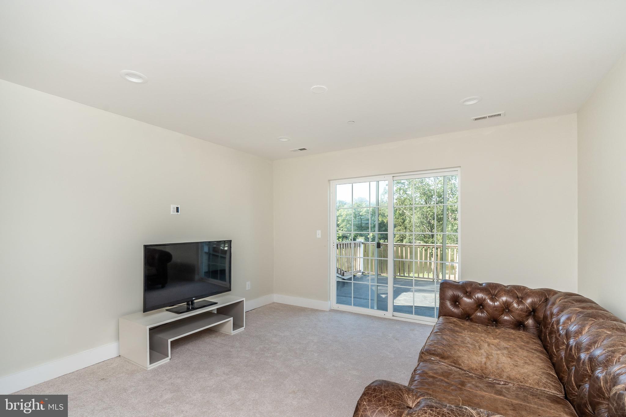 2028 Poplar Road Essex, MD 21221 - Photo 24 of 47