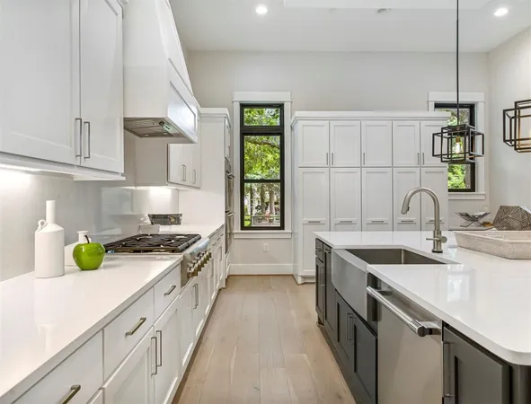 $1,650,000 | 1127 Wynnwood Lane, Houston, TX 77008