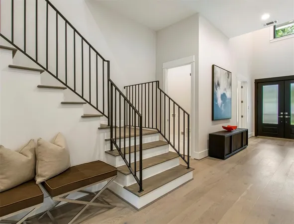 $1,650,000 | 1127 Wynnwood Lane, Houston, TX 77008