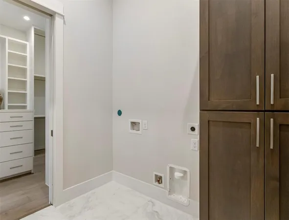 $1,650,000 | 1127 Wynnwood Lane, Houston, TX 77008