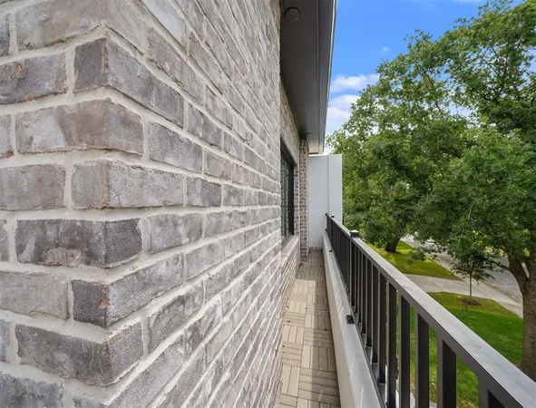 $1,650,000 | 1127 Wynnwood Lane, Houston, TX 77008