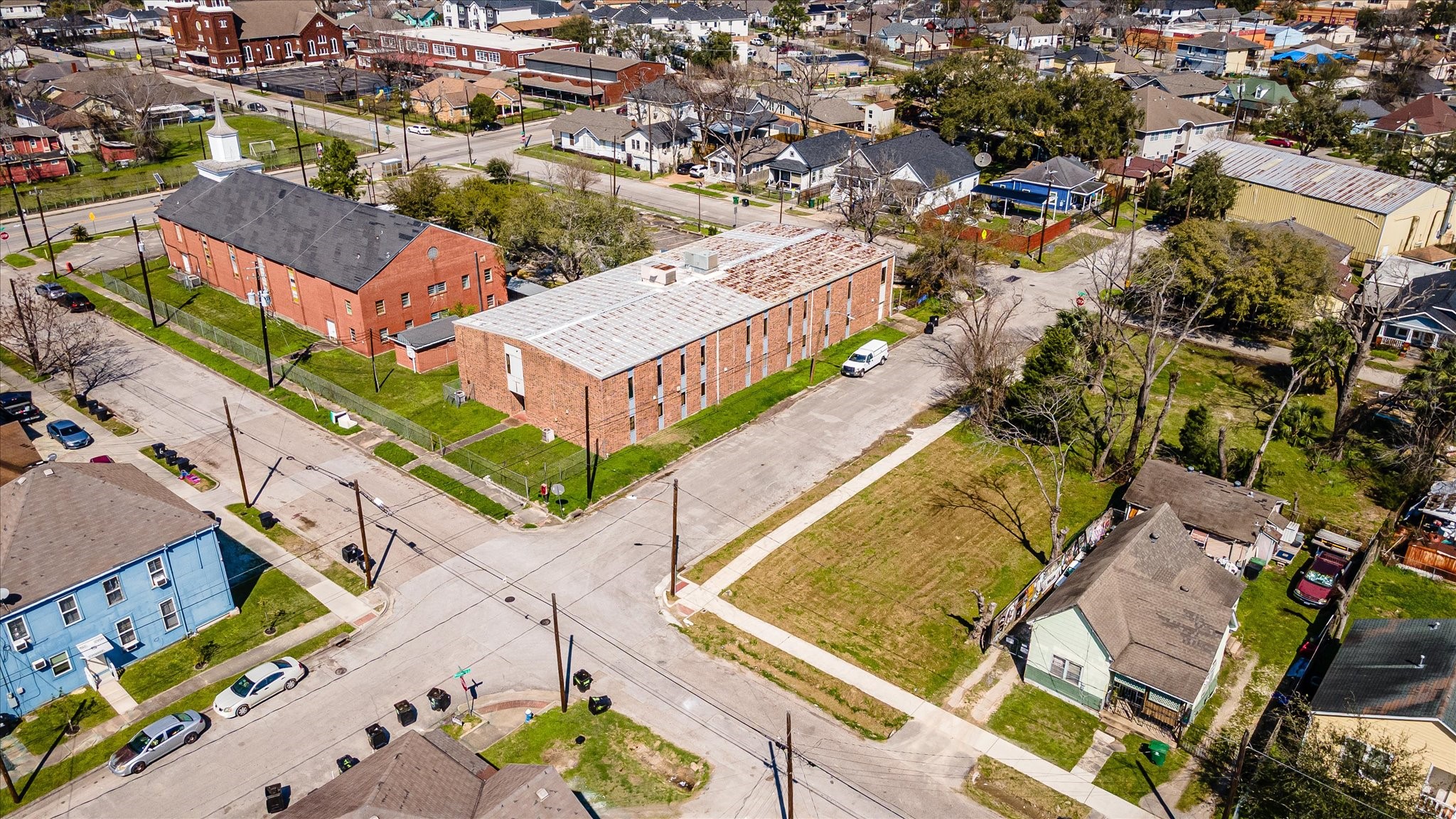 1724 Common Street Houston, TX 77009 - Photo 10 of 18 an aerial view of a house with a garden