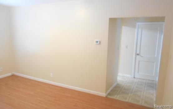 Living Room.jpg