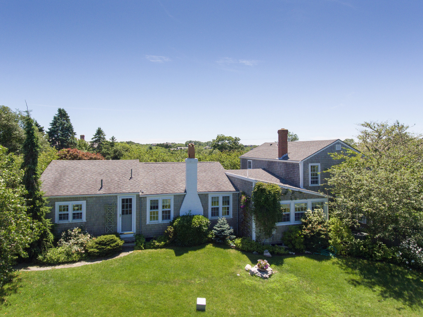 47 Madaket Road Nantucket, MA 02554 - Photo 3 of 38 Gallery Image 3