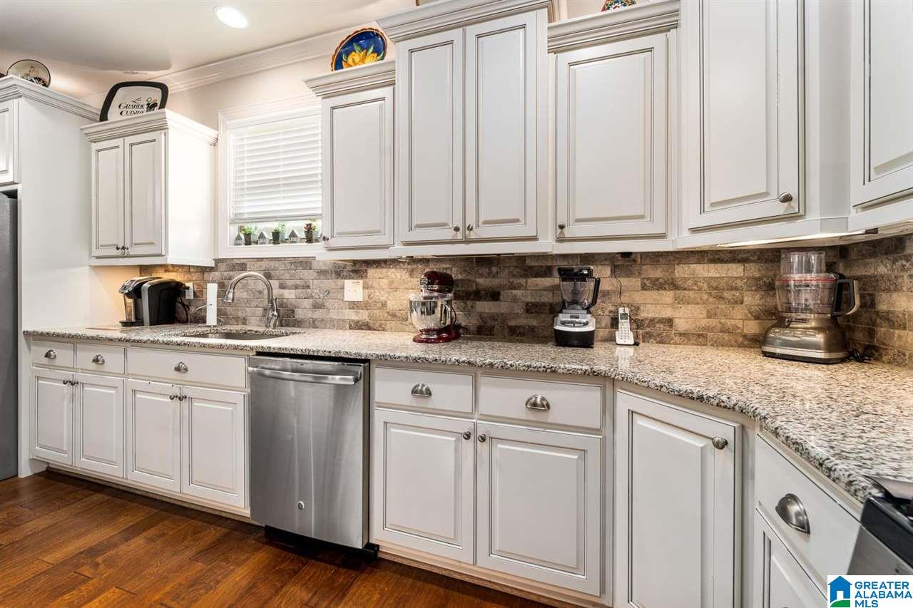641 Lime Creek Way Chelsea, AL 35043 - Photo 13 of 34